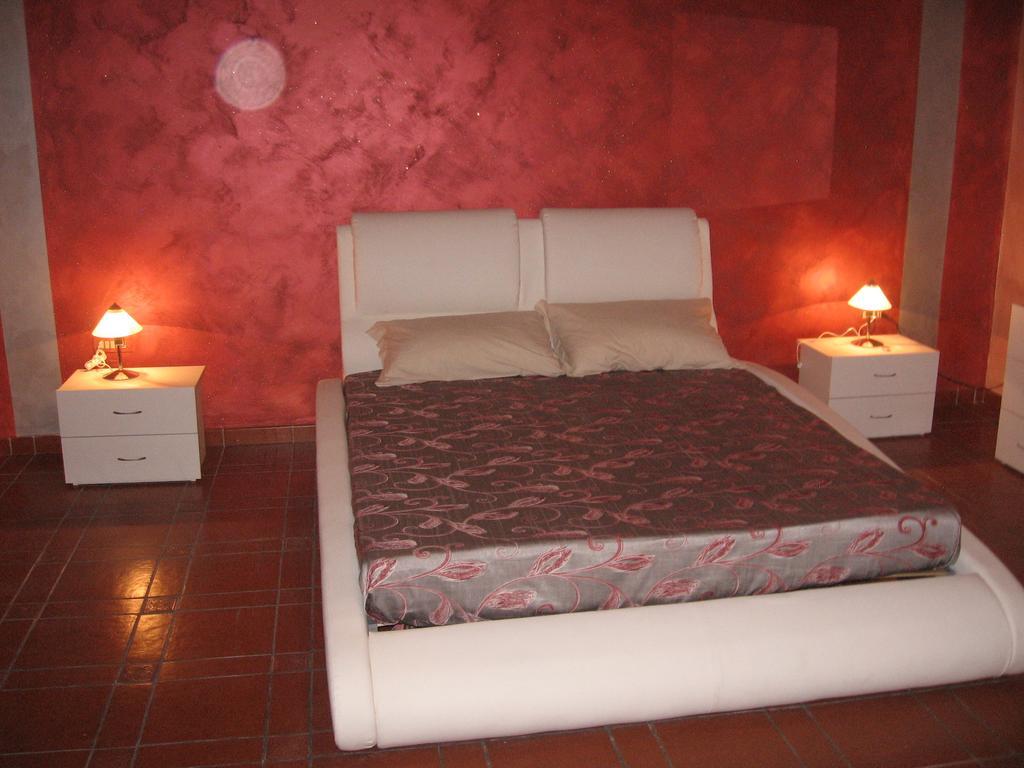 Golden Dreams Bed and Breakfast Bari Kamer foto