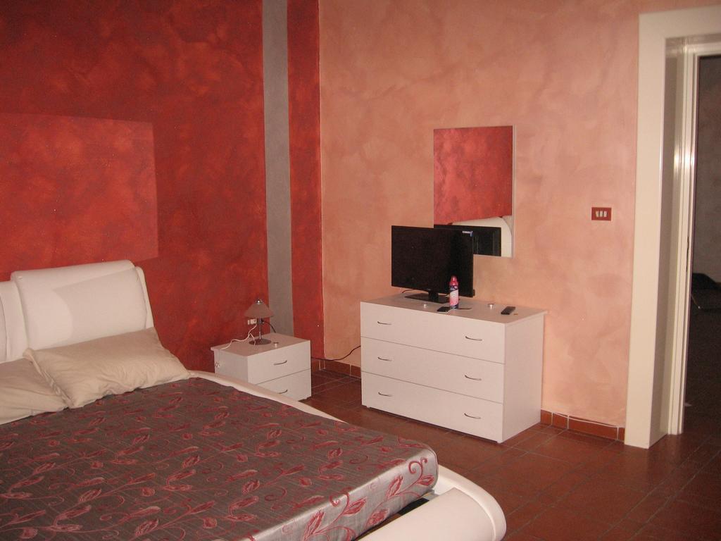 Golden Dreams Bed and Breakfast Bari Kamer foto